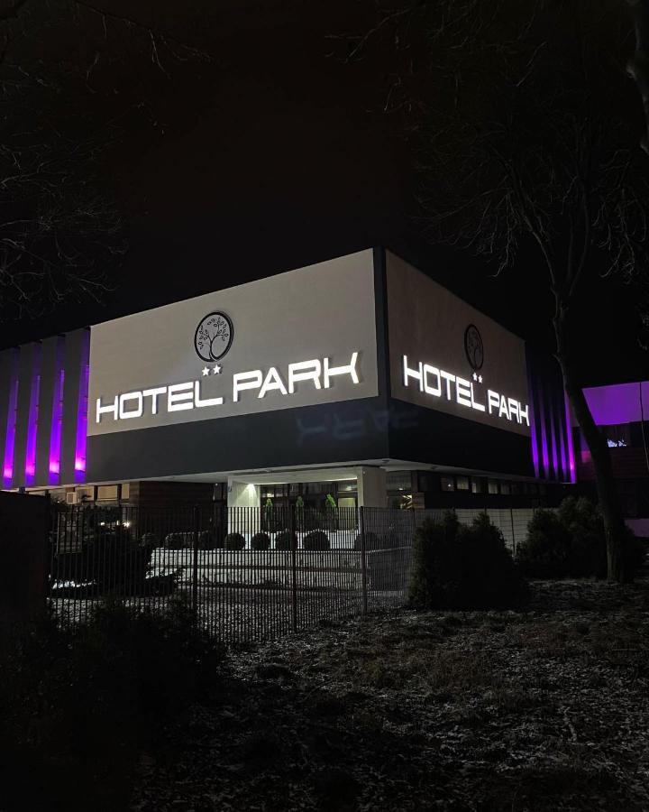 Hotel Park Opoczno Exteriér fotografie