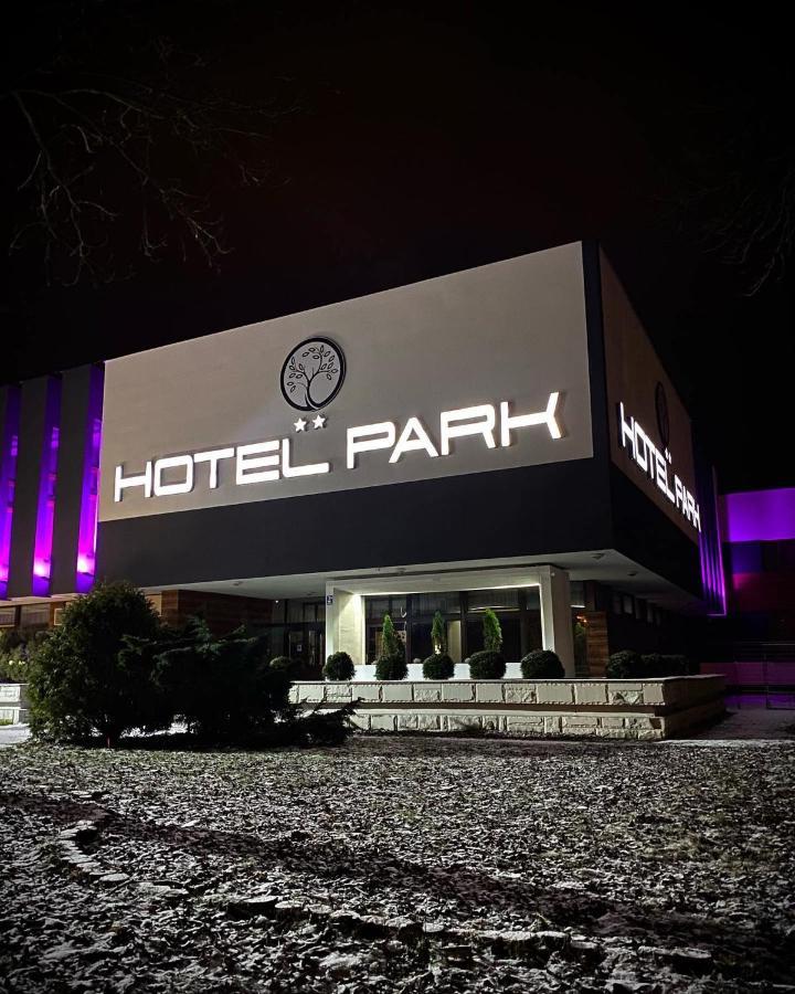 Hotel Park Opoczno Exteriér fotografie