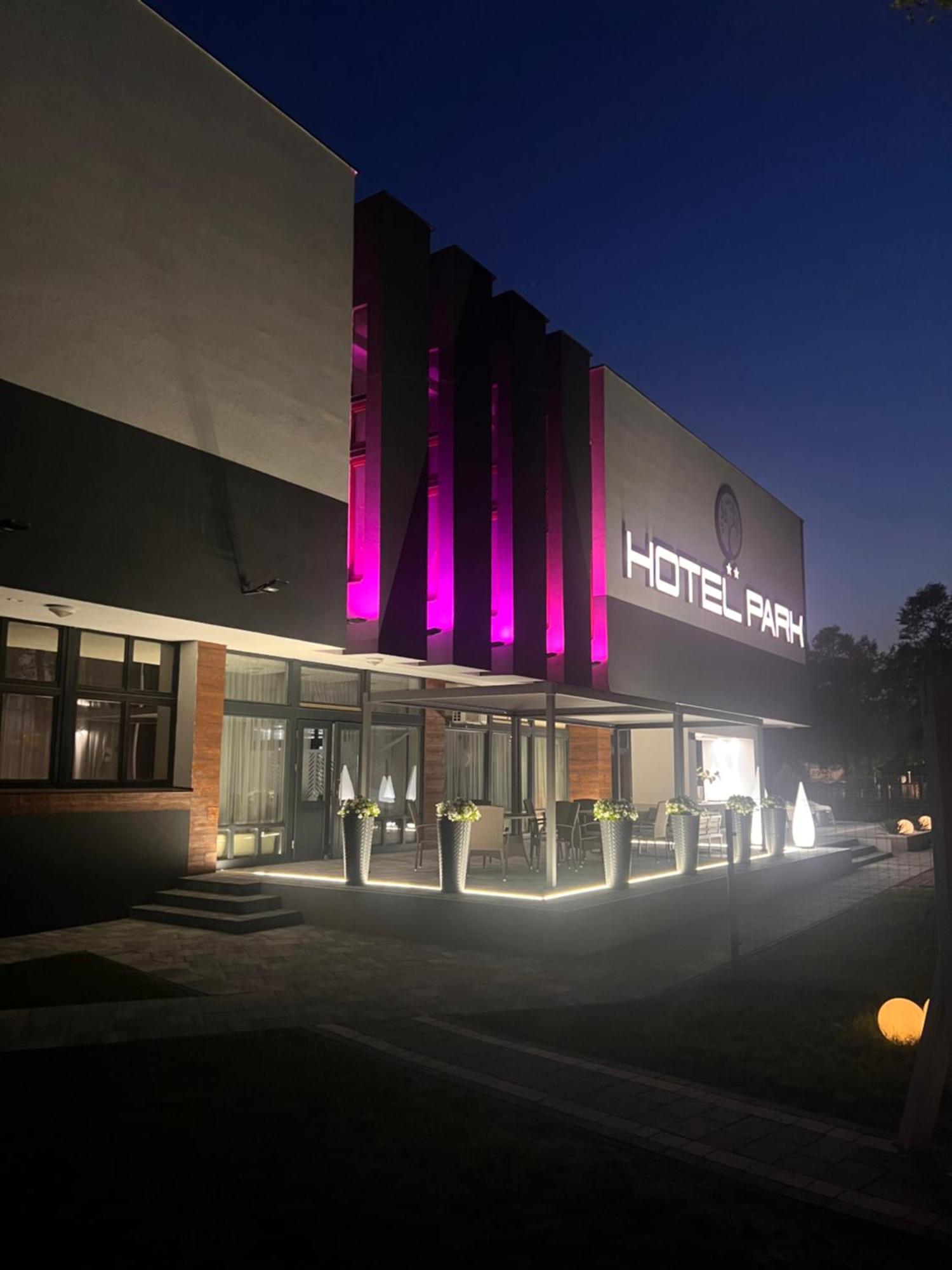 Hotel Park Opoczno Exteriér fotografie